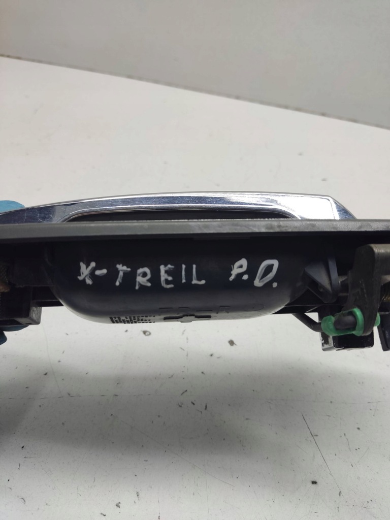 фото №6, Nissan x-trail t30 2004 наружная ручка дверь передних