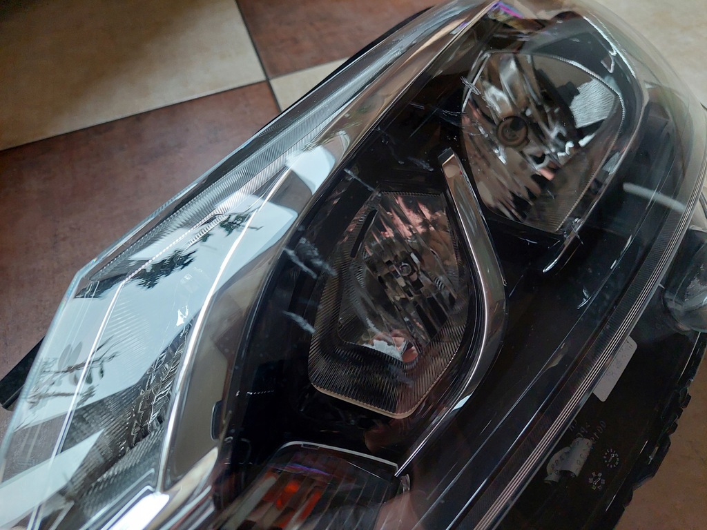 фото №7, Левая лампа - обычная - toyota proace - 2016