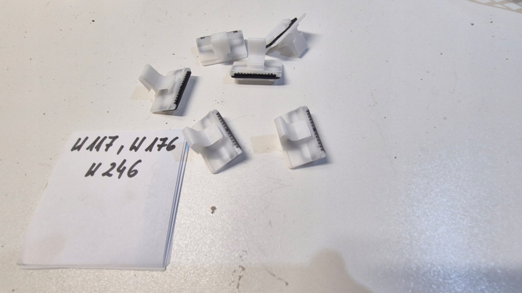 Mercedes w246 242 w176 cla c117 штифт кліпса кронштейн поріг 0019914471 Київ