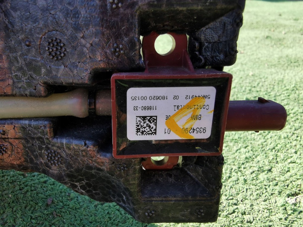 Bmw x1 f48 15- абсорбер бампера перед передний 7342437 в Украине