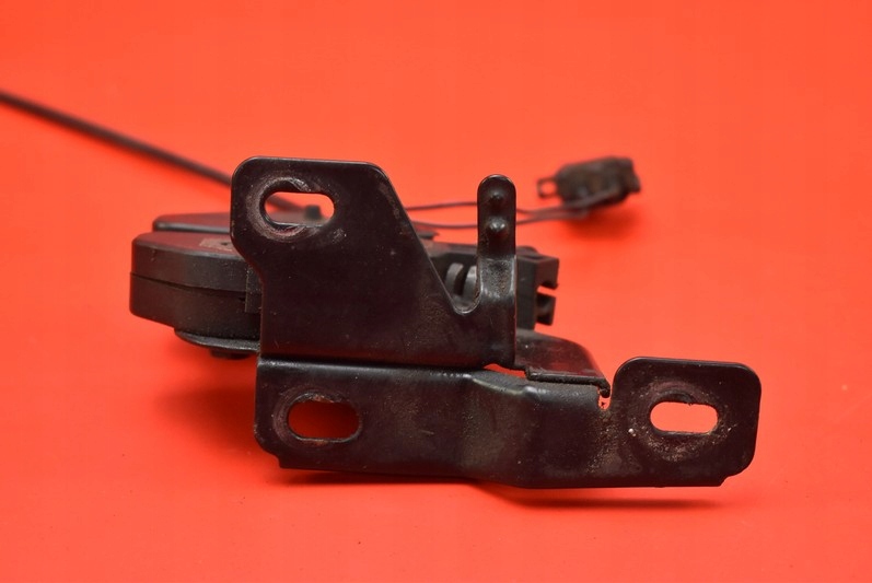 фото №5, Замок капот 9152932 volvo xc70 1 i 98-00