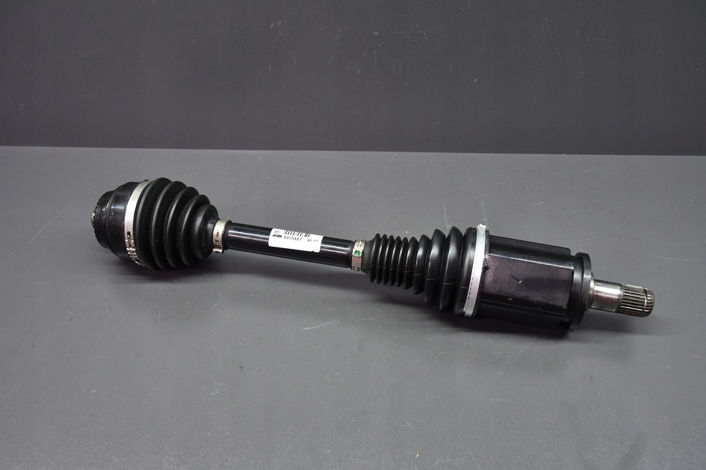 фото №1, Привідний вал ліва перед передня bmw 3 g20 g21 alpina