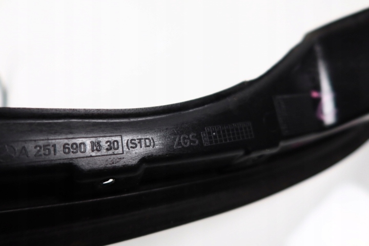 фото №8, Mercedes w251 r-klasa молдинг стойка багажника 2516900730 датчик крышки l