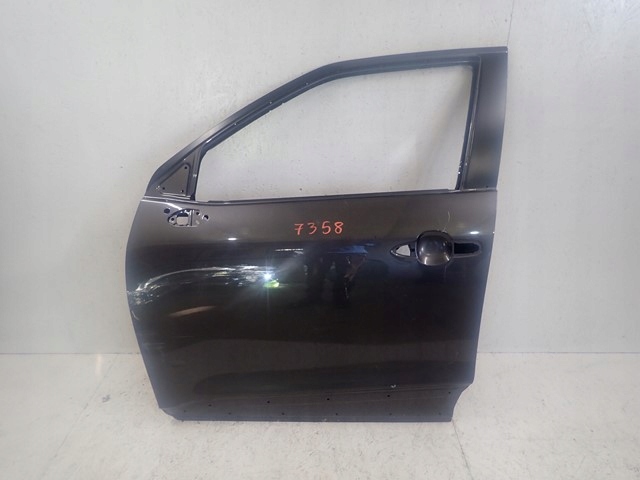 фото №1, Дверь левая передние левый перед toyota yaris cross