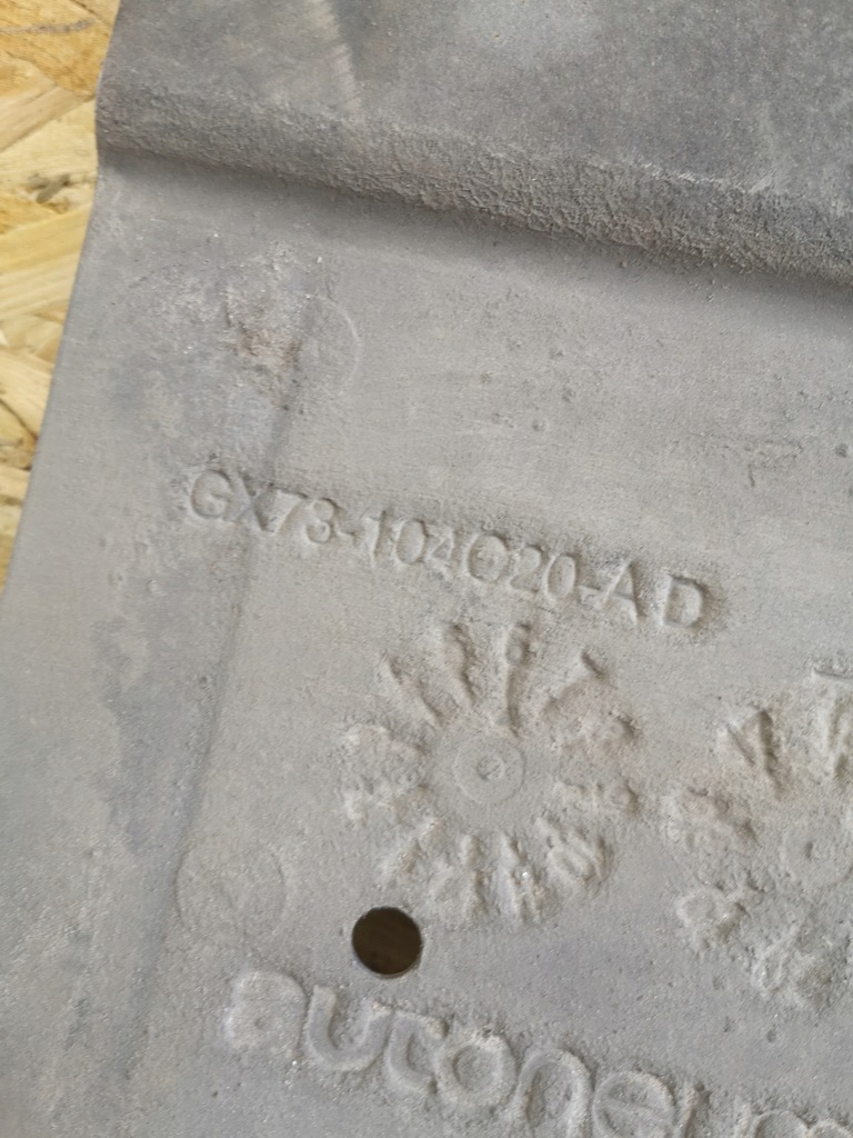 фото №5, Jaguar xe захист підвіска права gx73-104c20-ad