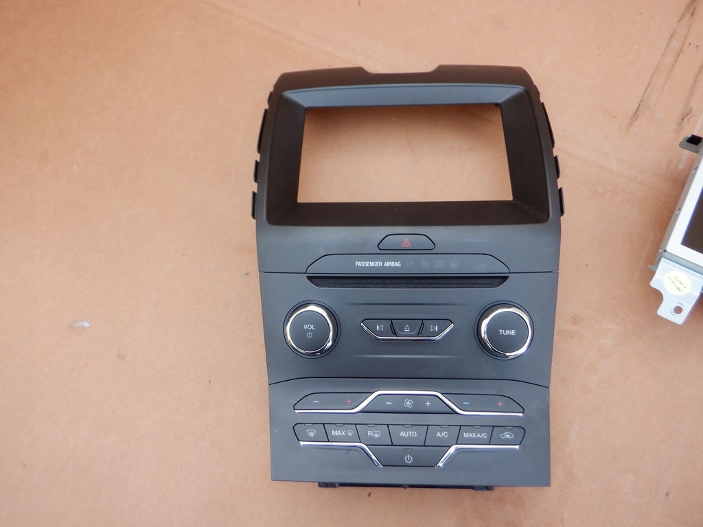 фото №8, Радіо навігація синхронізація 3 ford edge 2019 lift europa