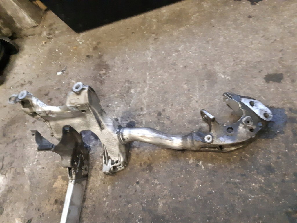 фото №9, Audi q5 8r подрамник подрамник подрамник перед 8r0399315g