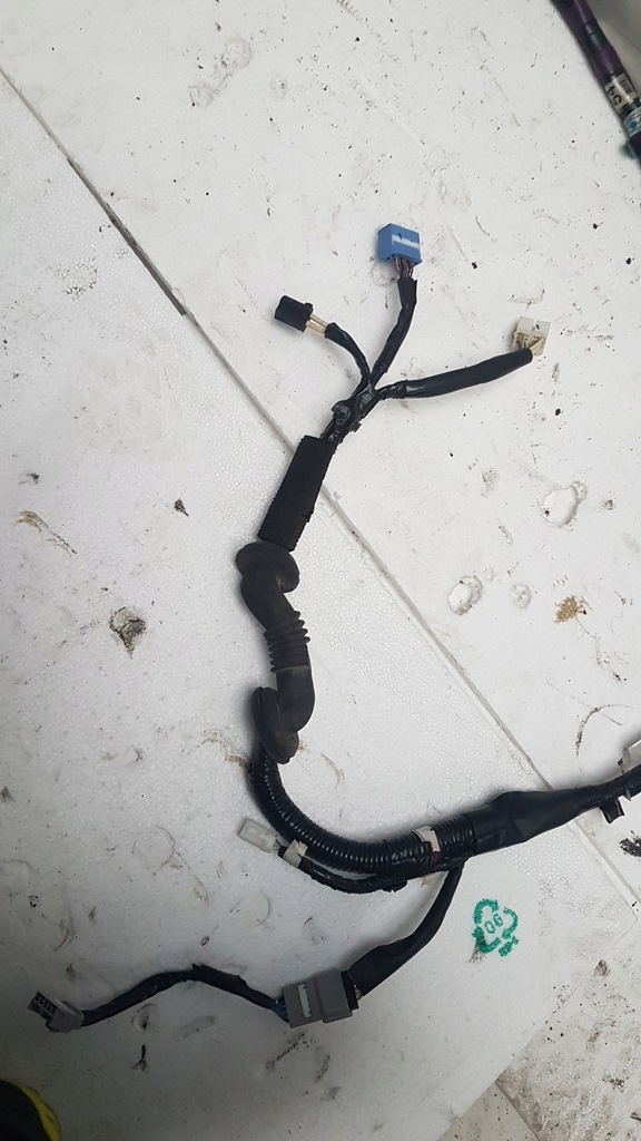 фото №6, Електропроводка кришки підсилювач антенний lexus rx 450h