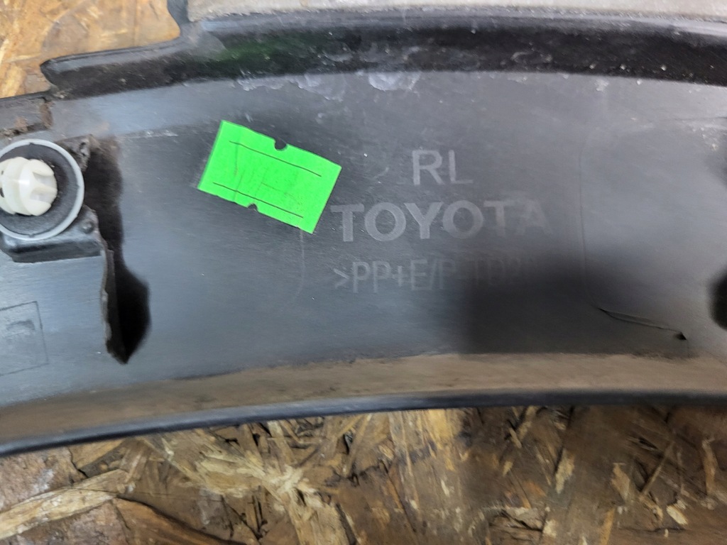 фото №13, Toyota chr c-hr молдинг na крыло задний задняя левый