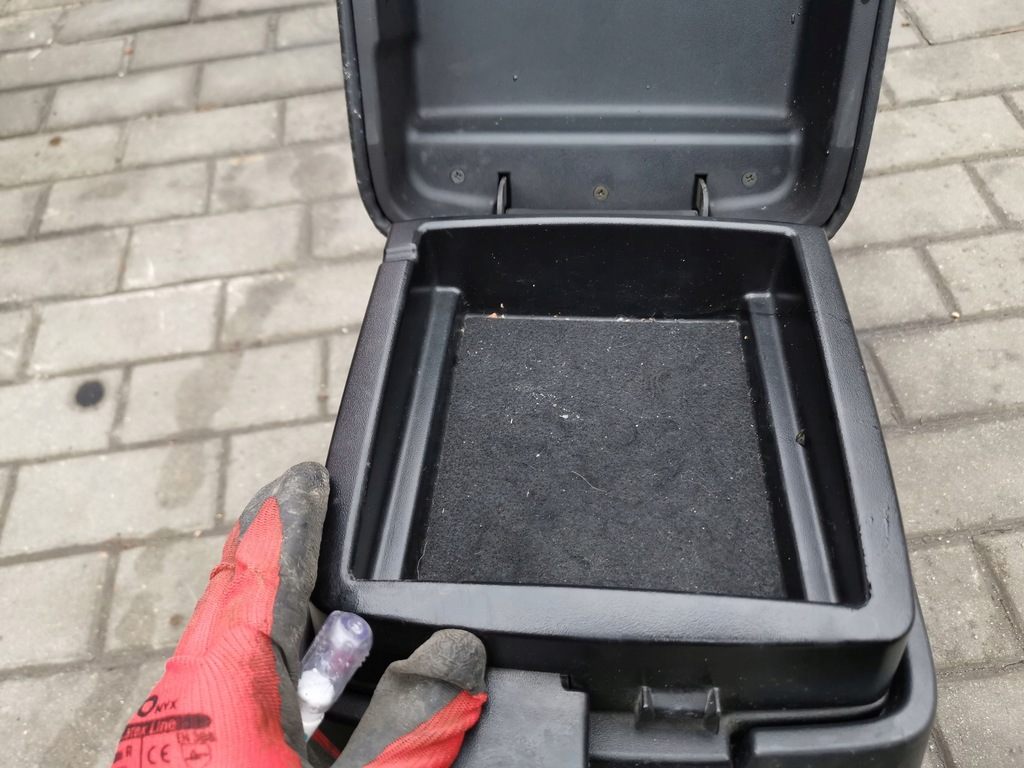 фото №6, Подлокотник кожа mitsubishi pajero iii