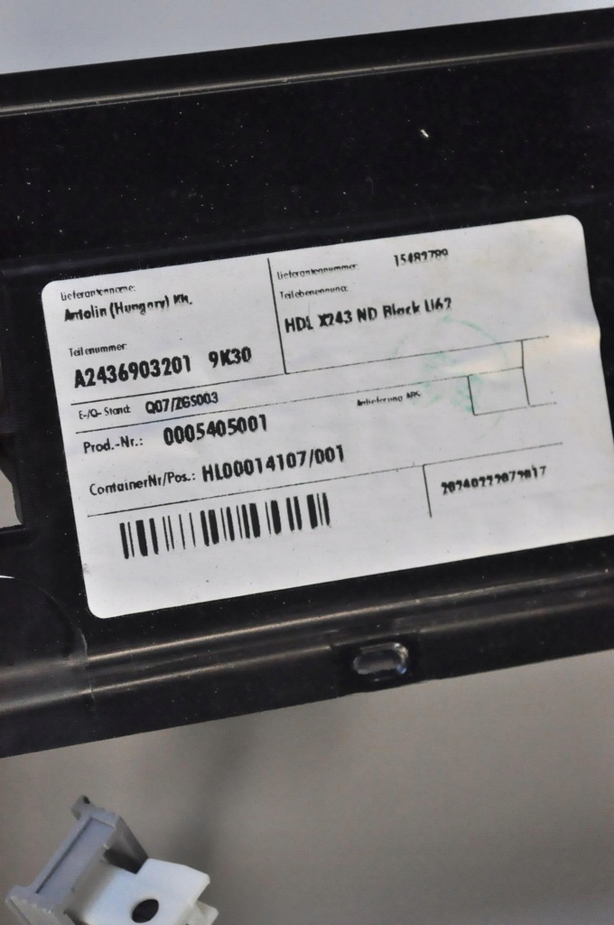 фото №9, Mercedes eqb w243 x243 2024r потолок крыша czarna a2436903201