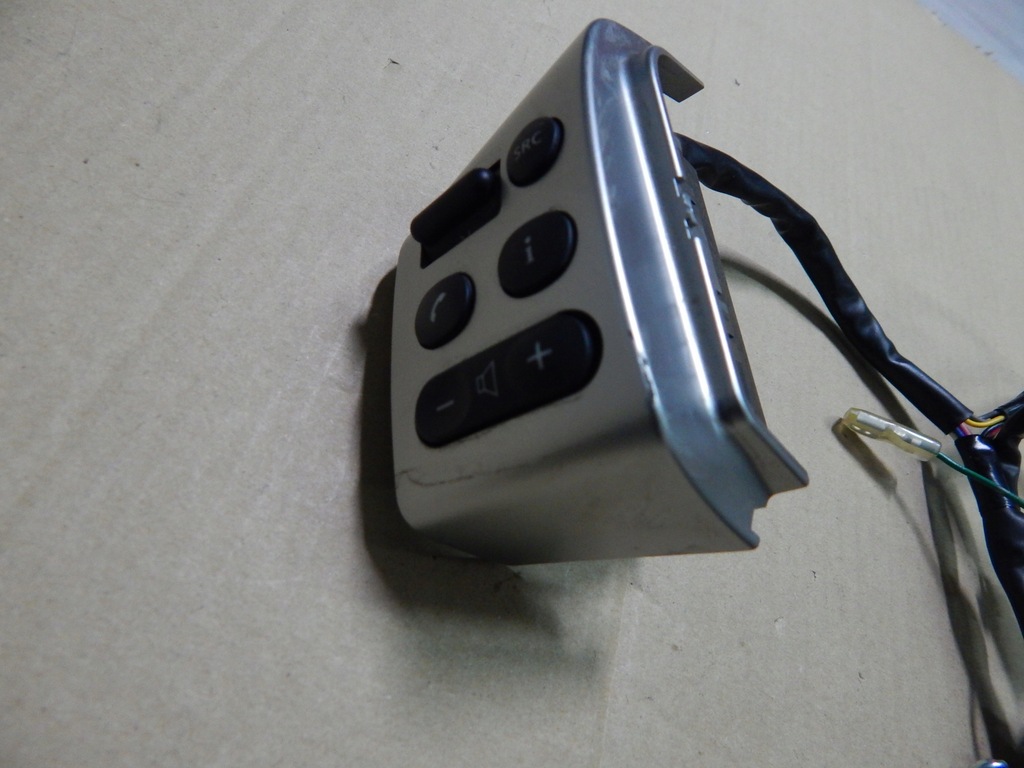 фото №5, Nissan note tiida - круиз-контроль мультифункция кнопки руля