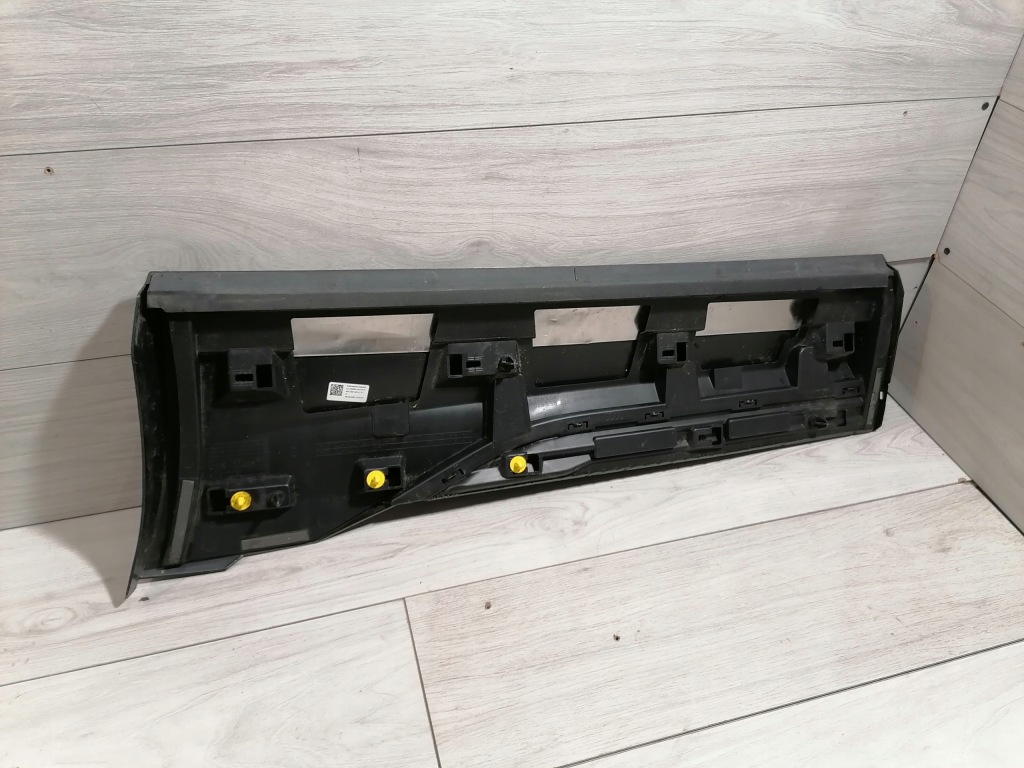 фото №7, Audi e-tron молдинг двері правий задня 4ke853060a