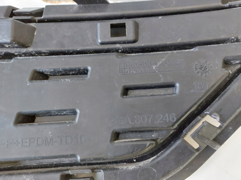 фото №6, Vw t-roc 2ga решітка бампера права ліва задня оригінал