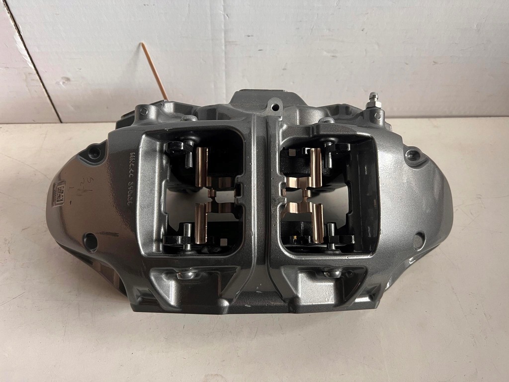 фото №6, Mercedes w223 s-klasa супорт гальмівний правий перед 390x36 brembo