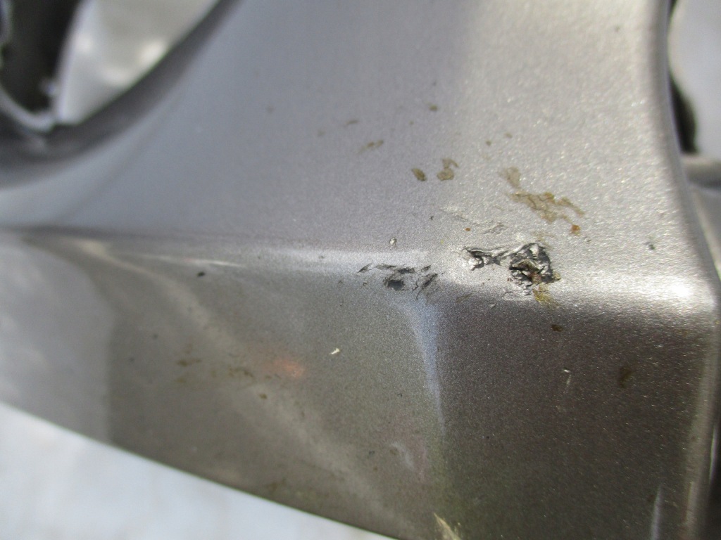 Бампер перед передній toyota verso рестайлінг  13-18r 2 x pdc sprys 52119-0f120 Зі Шроту