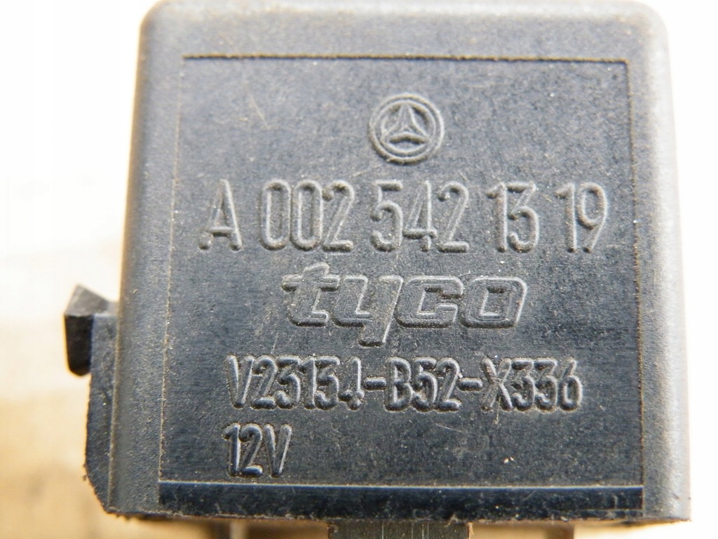 Купить Mercedes a klasa w168 реле a0025421319 tyco siemens hella