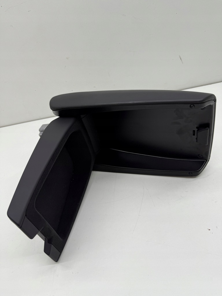 фото №13, Audi a6 s6 s7 c7 s-line подлокотник ze бардачок туннель среднего чёрный!