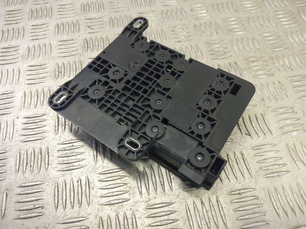 Купити Jaguar xf x250 2012 plus / клема / шланг акумулятор