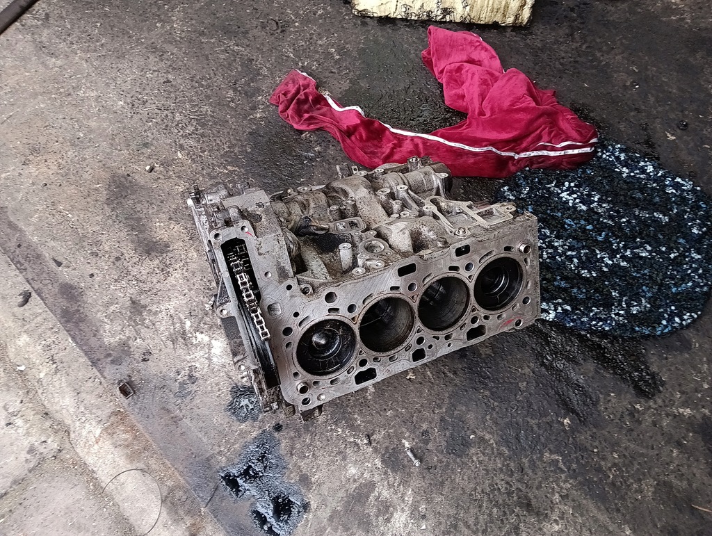 фото №13, Bmw f20 f21 2.0d 15r b47d20a блок двигателя wal коленчатый вкладыши поршни