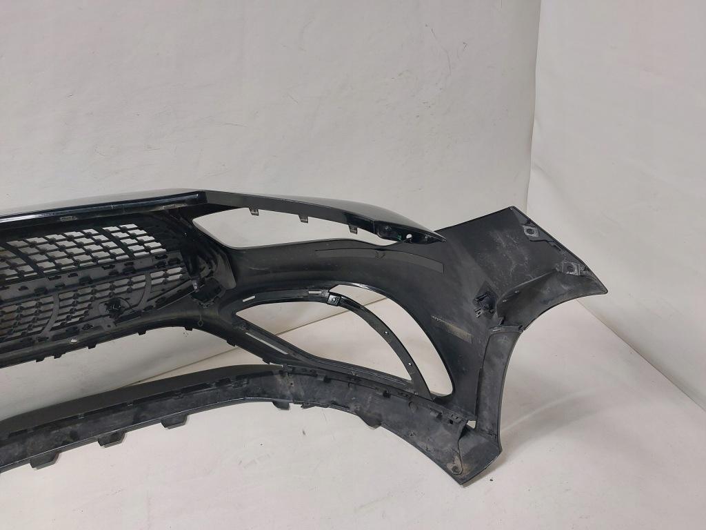 Бампер перед передний mercedes cla a118 amg решётка радиатора Оригинал