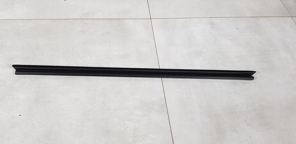 фото №1, Seat ibiza iv 6j молдинг стекло правая внутренняя