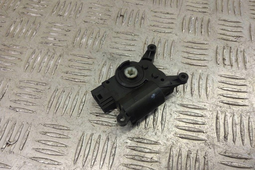 фото №10, Клапаны управляющий отопители jaguar xf x250 a21102000 2.18l дизель 140kw