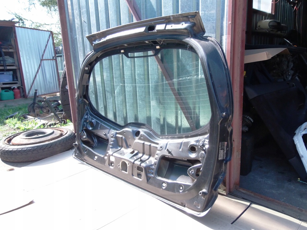 Крышка багажника багажника 846 alfa romeo 147 3 дверь в Украине