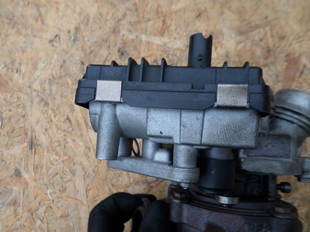 фото №16, Турбіна turbo турбонагнітач компресор egr bmw x1 x3 x5 f30 2.0d 2.0 d f31