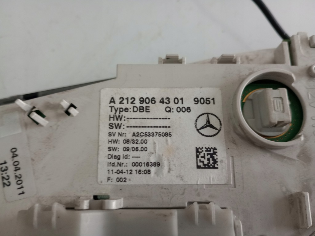 фото №11, Mercedes лампа кабины потолочный a0128206610 a2129064301 europa