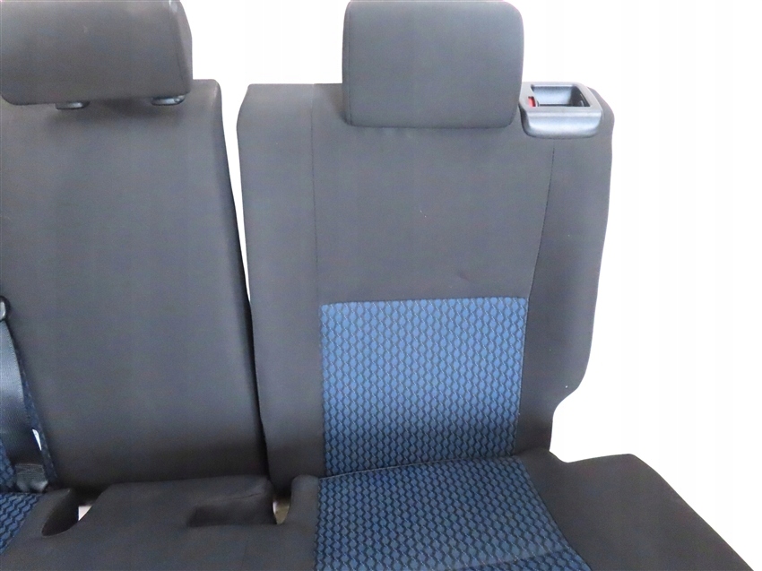 Заднее сиденье задняя toyota auris 2 хэтчбек e18 2012-2018 год Доставка