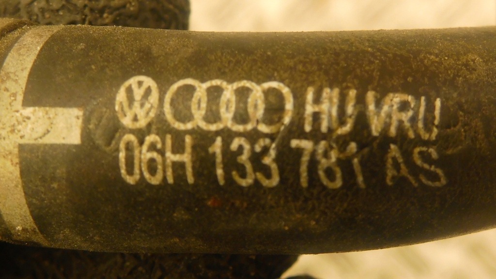 фото №6, Шланг трубка audi a4 1.8 tfsi 06h133781as