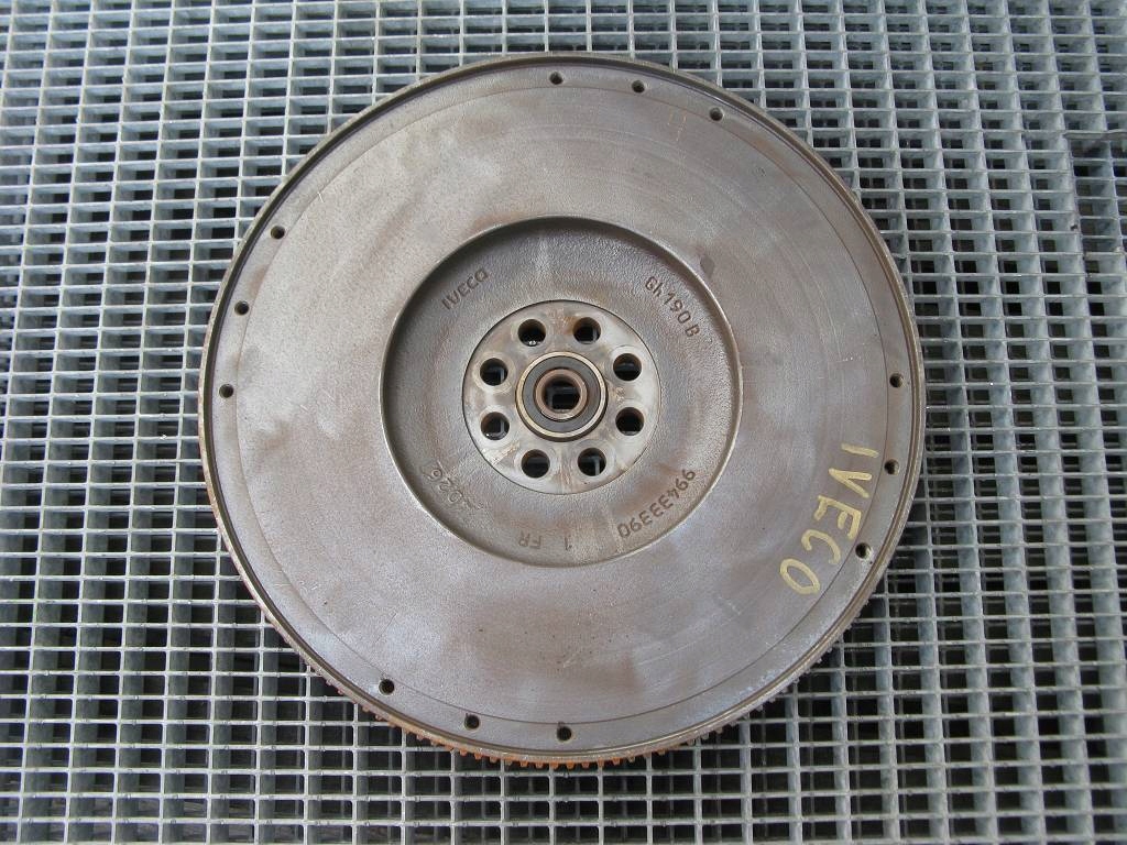 фото №1, Iveco stralis cursor 10 зчеплення колесо маховик 99433390