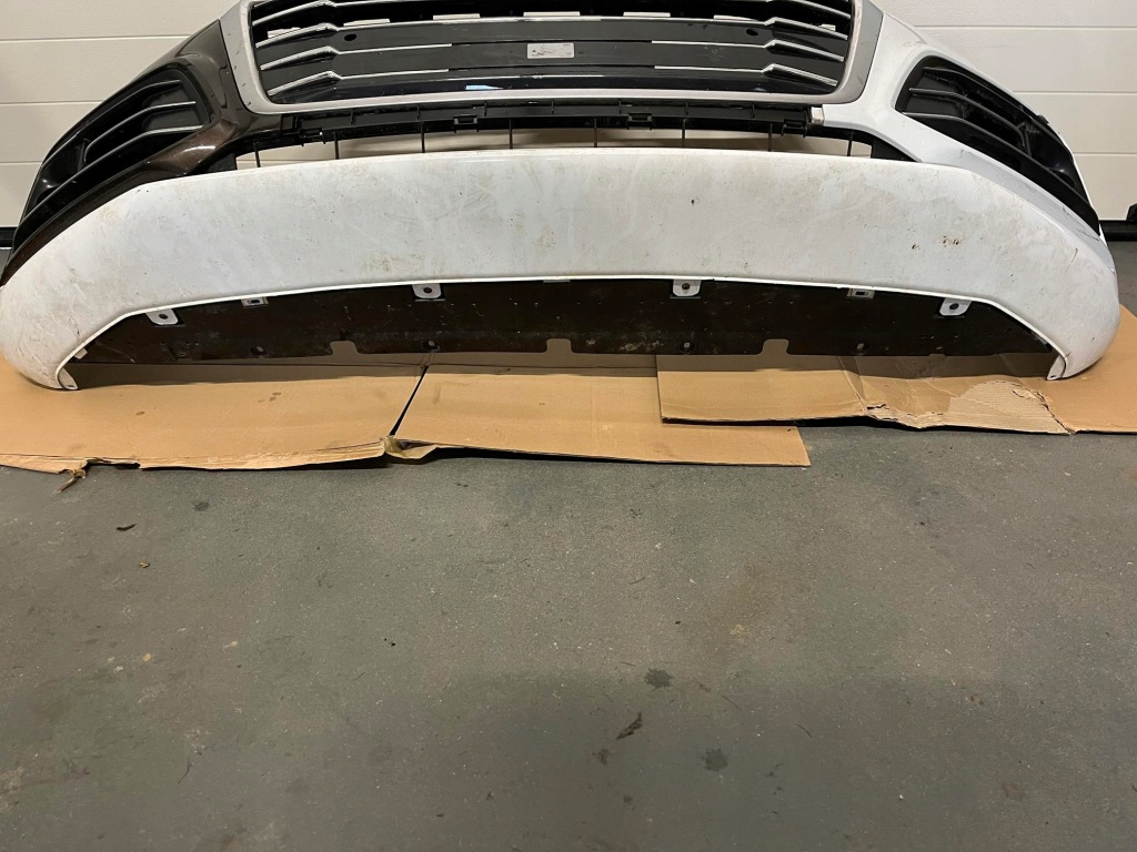 Купити Бампер перед audi q5 80a s - line sline 17-20