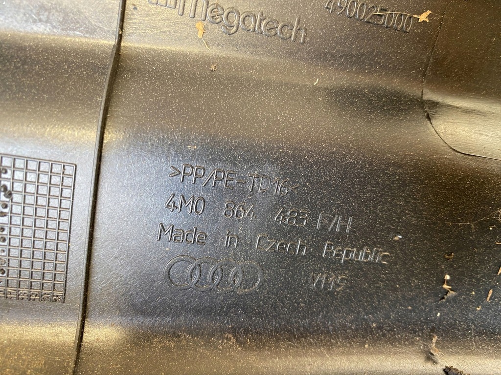 фото №11, Audi q7 4m защита поперечина багажника