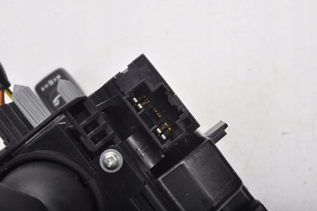 фото №7, Volvo v40 ii перемикач комбінований стрічка 31343022