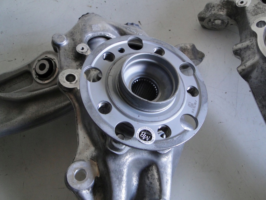 фото №5, Mercedes eqs 297 v297 поворотний кулак передня ліва 4matic a2973320700 a2970700