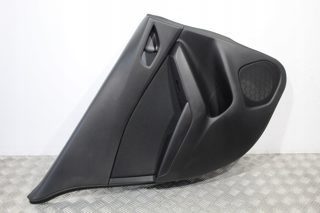 фото №1, Обшивка двері лівий задня mazda 3 iii b