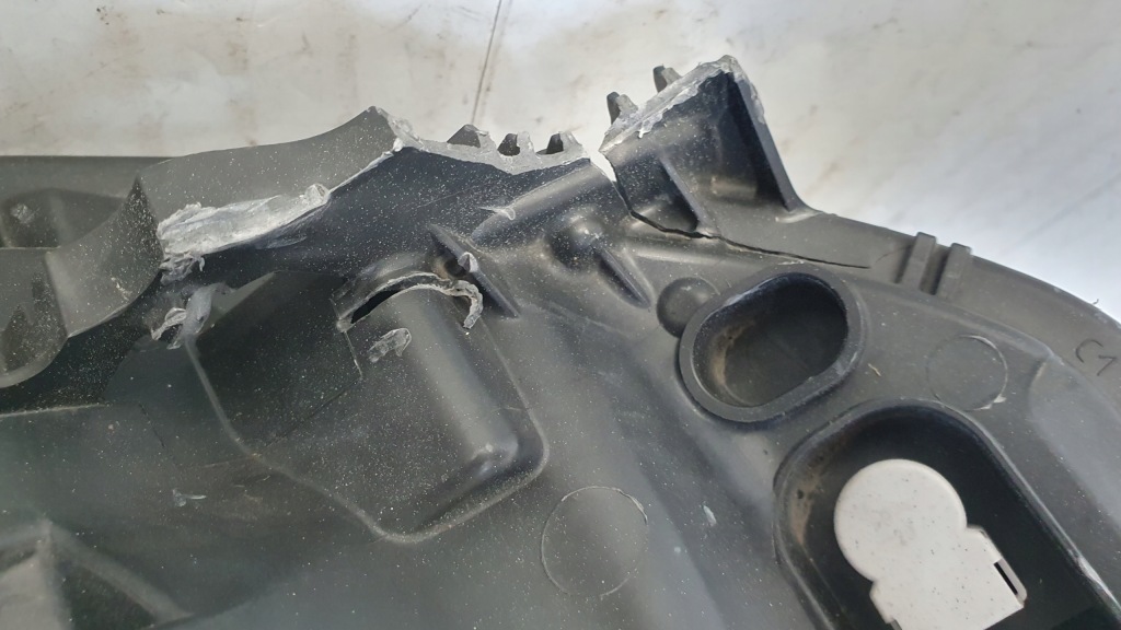 фото №13, Лампа перед левая peugeot 208 i 1 lift led 15- оригинал europa