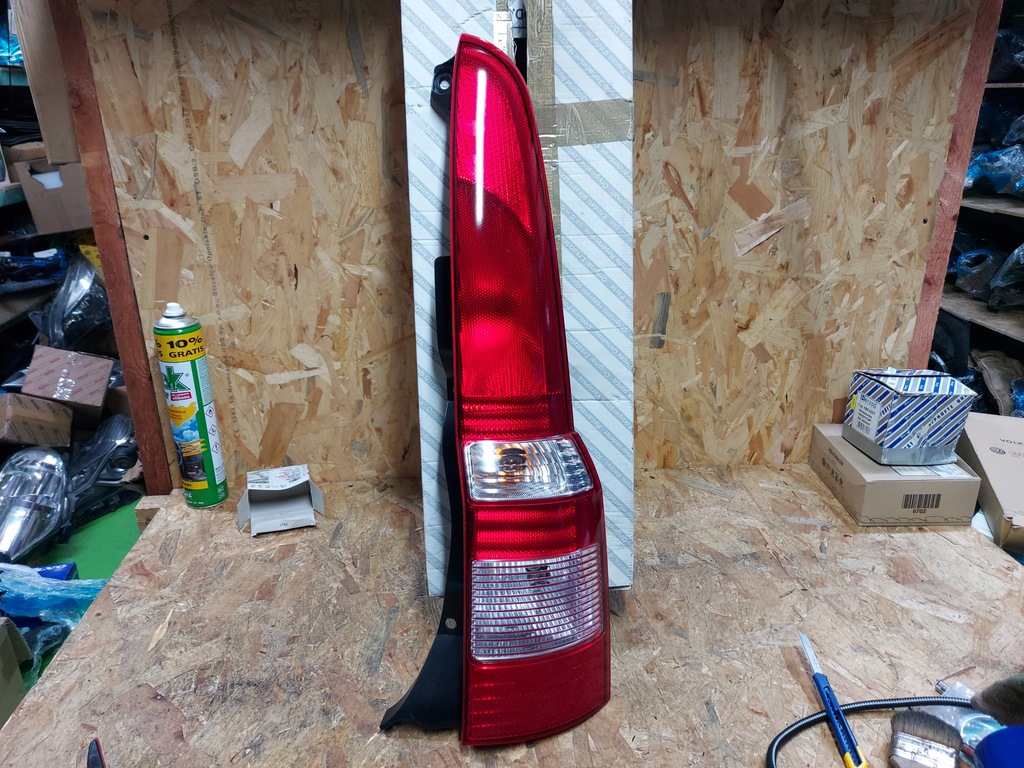 фото №1, Лампа права правий задня задня fiat panda ii 2