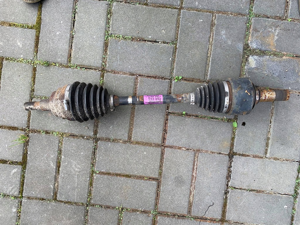 фото №2, Mercedes r w251 приводной вал левая перед a 2513302001