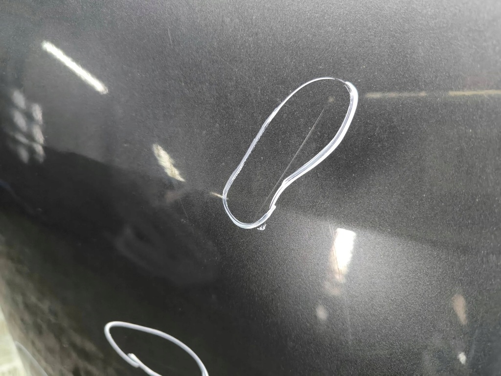 фото №14, Bmw i3 2017 правая сторона молдинг крыла заднего