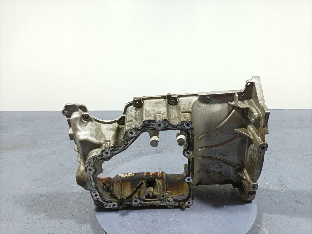 Opel astra k 1.4 t b14xft 150 km поддон поддон масляная 12637774 в Украине