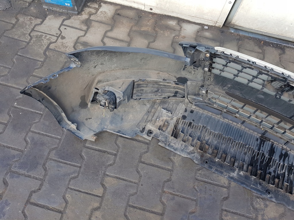 Audi a4 b8 08-11r бампер перед передний решётка радиатора lz5a в Украине