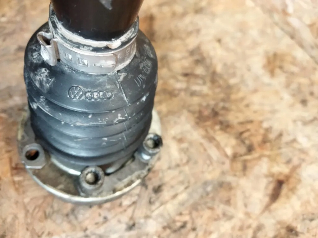 фото №8, Volkswagen polo iv 1.2 привідний вал передня права