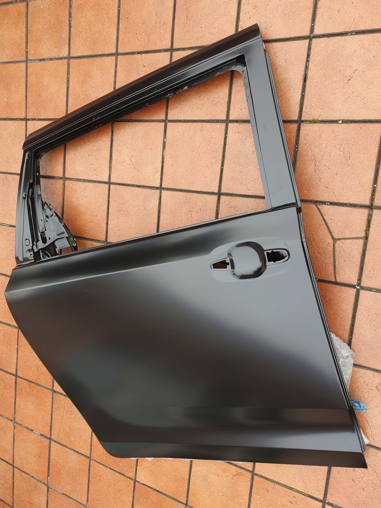 фото №10, Toyota sienna 2010-20 дверь задние правое