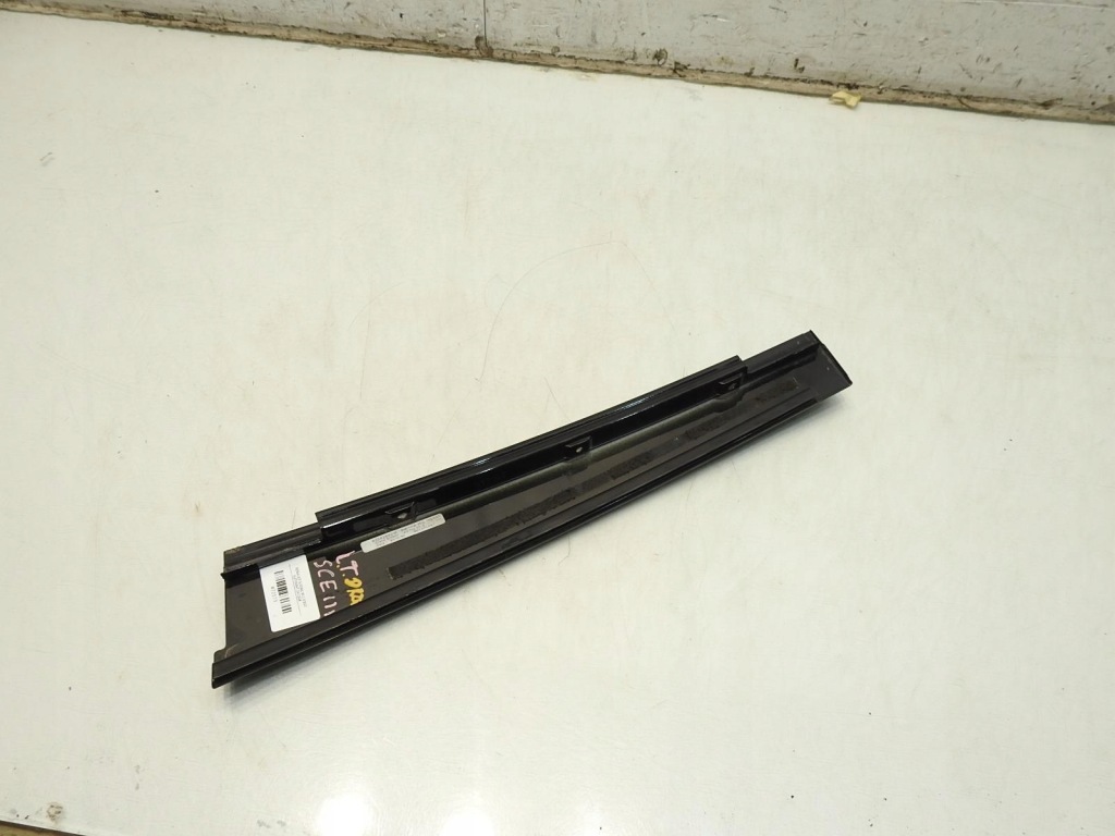 фото №3, Молдинг накладка стійка лівий задня renault scenic iii 822820021r