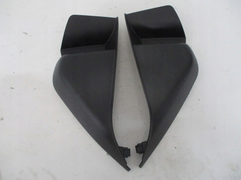 фото №1, Заглушка консолі citroen c5 права 98170770zd