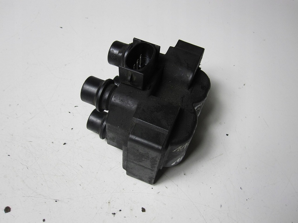 фото №9, Катушка зажигания ford mondeo mk3 1.8 01r