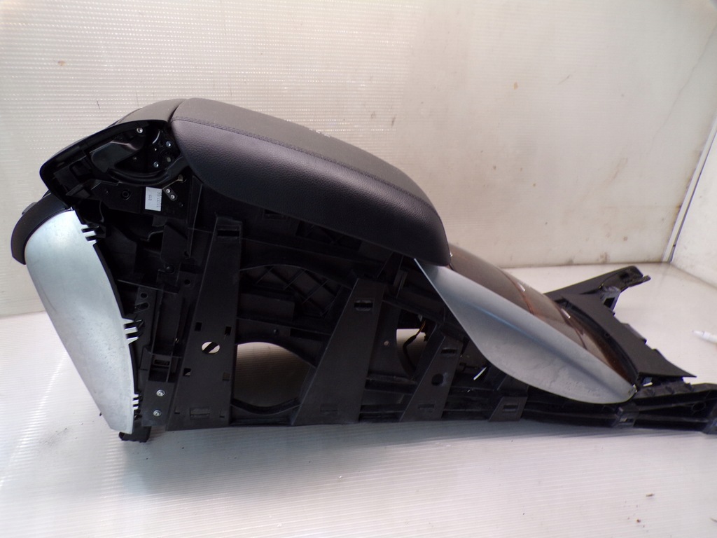 фото №3, Тунель підлокітник mercedes w251 r klasa